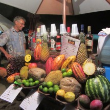 Mobile bar in Morro Sao Paulo with delicious Caipirinha